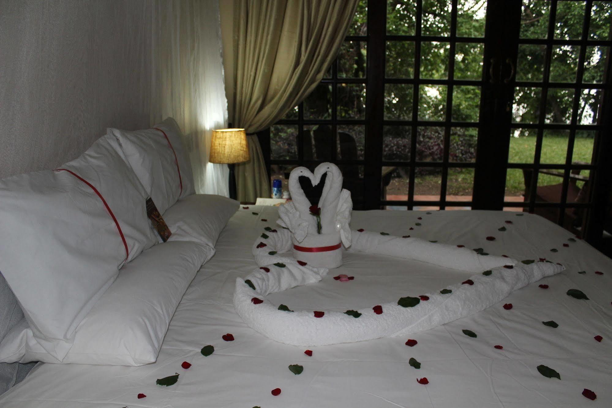 Hotel Victoria Falls Waterfront Livingstone Zewnętrze zdjęcie